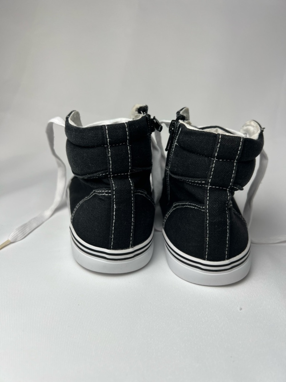Tommy Bahama Big Girl Black Canvas High Top Unisex Sneakers Size 5 Lace Up & Zip - Picture 11 of 16